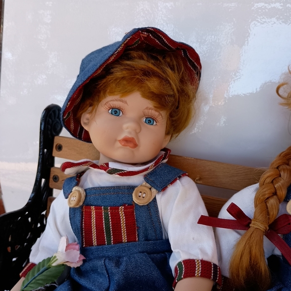 Ashley Belle Collection Porcelain dolls Andrew and Ramona - Picture 11 of 16